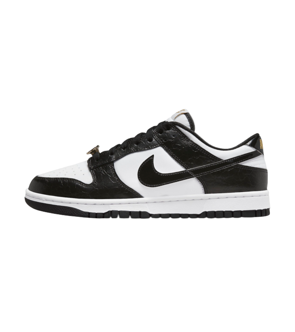 Nike Dunk Low ‘World Champ Panda’