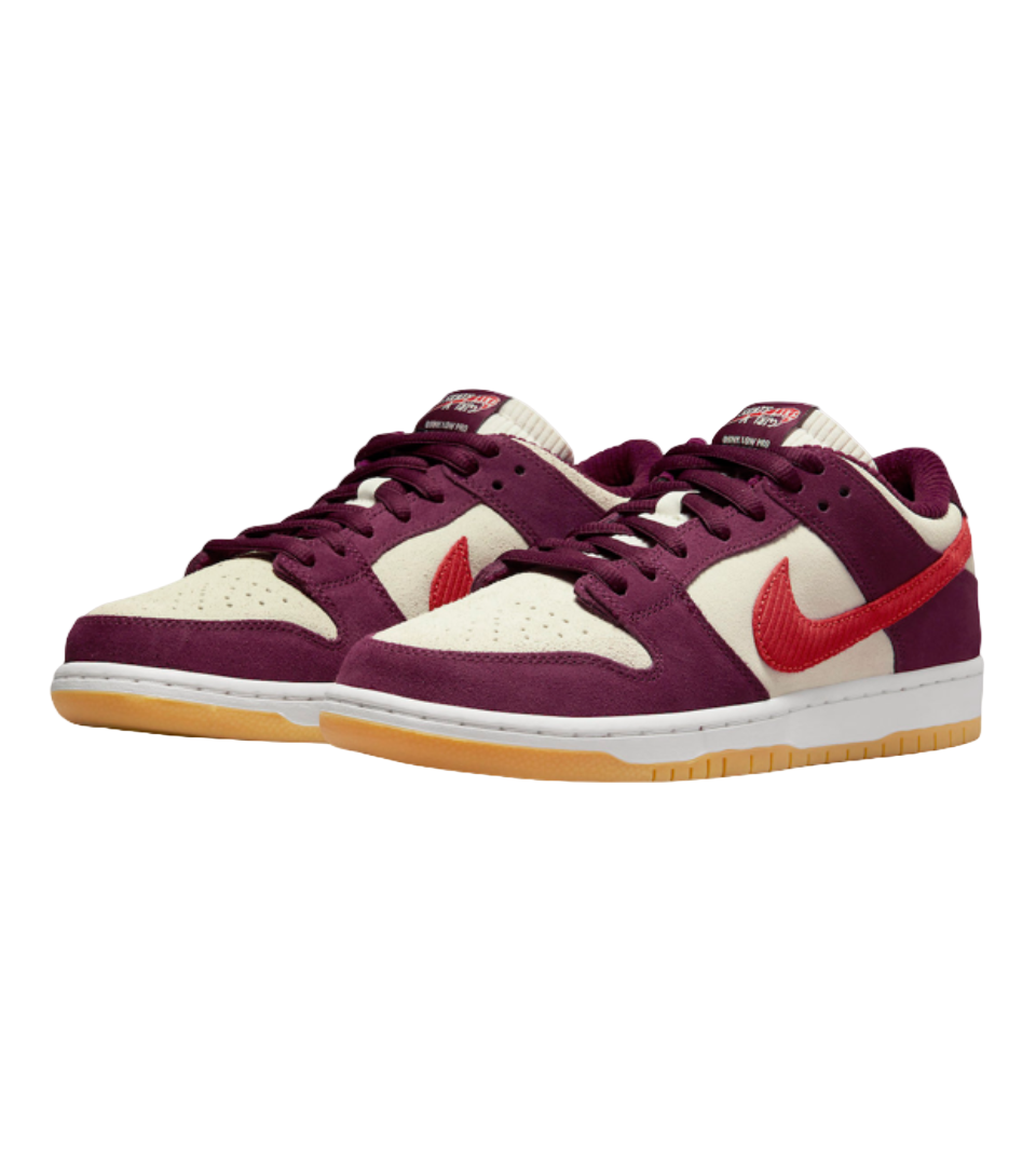 Nike SB Dunk Low Skate Like a Girl