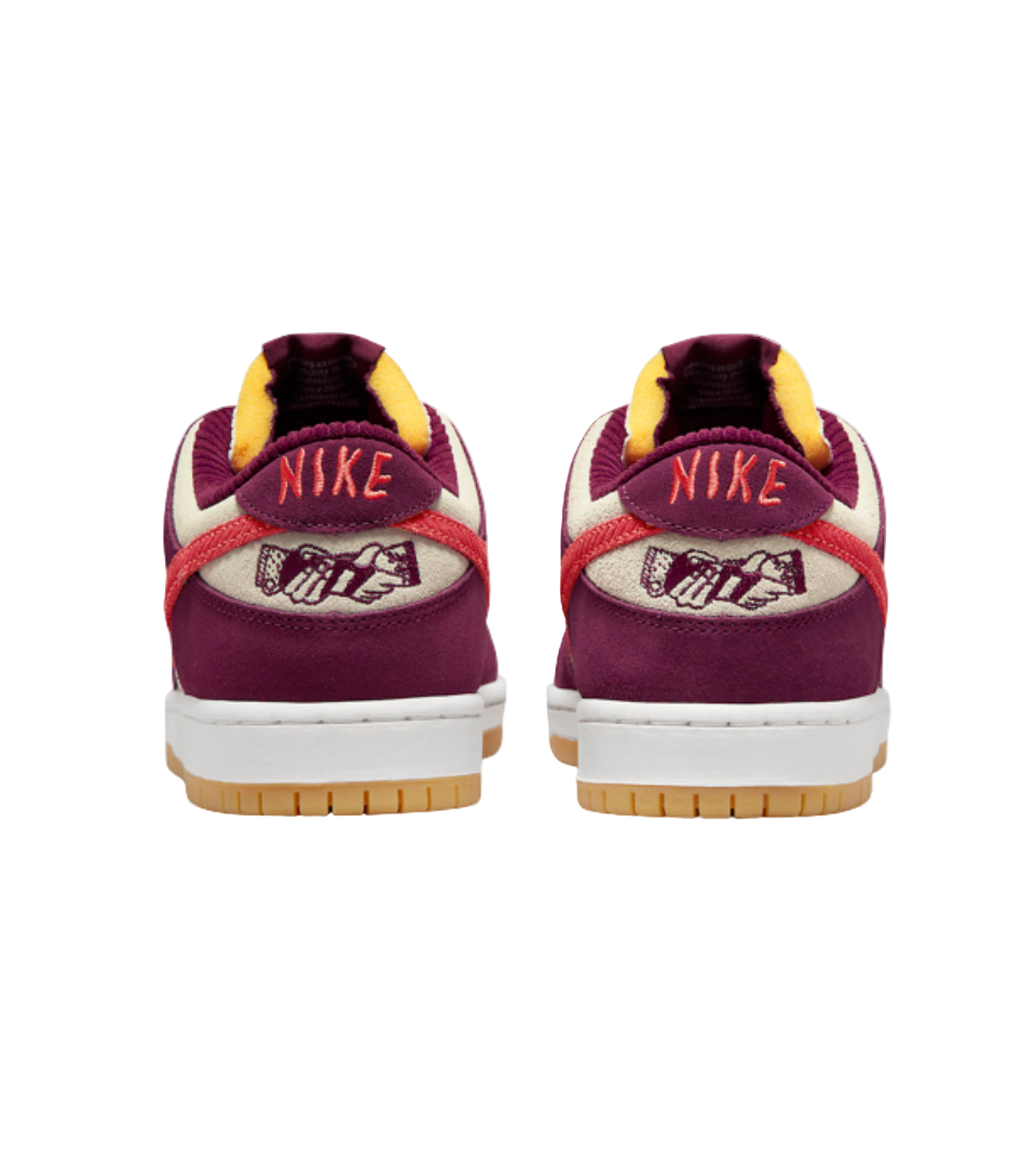 Nike SB Dunk Low Skate Like a Girl