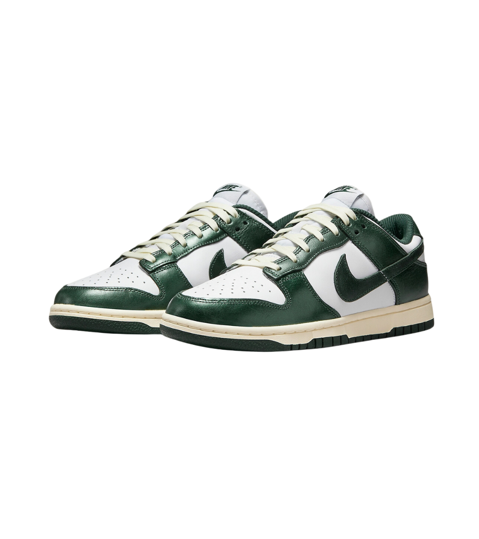Nike Dunk Low ‘Vintage Green’ (W)