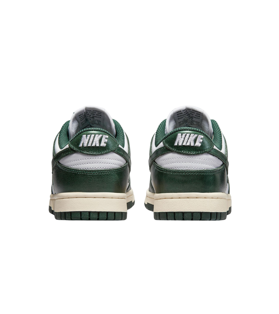 Nike Dunk Low ‘Vintage Green’ (W)