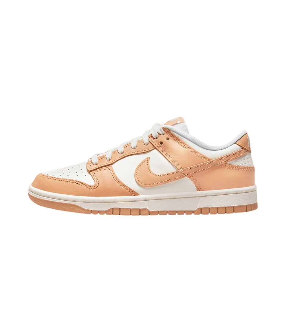 Nike Dunk Low ‘Harvest Moon’ (W)