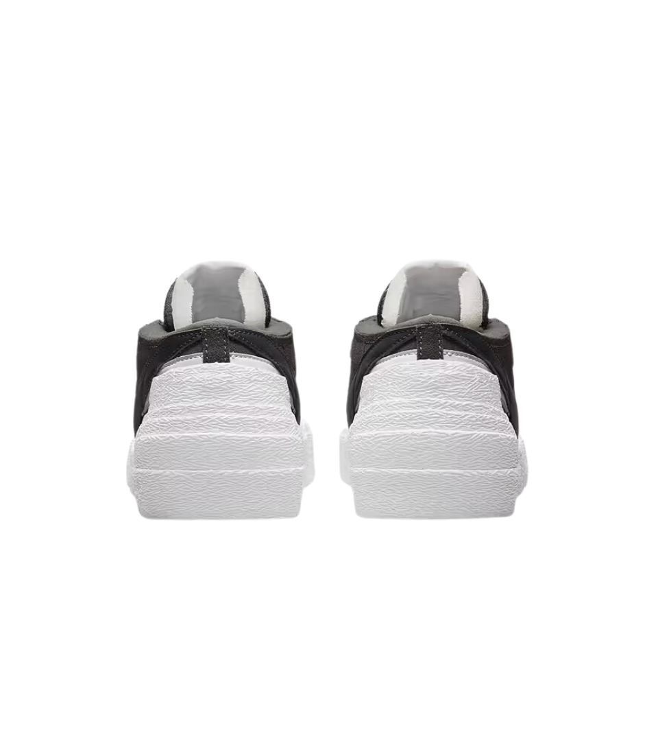 Nike Blazer Low sacai Iron Grey