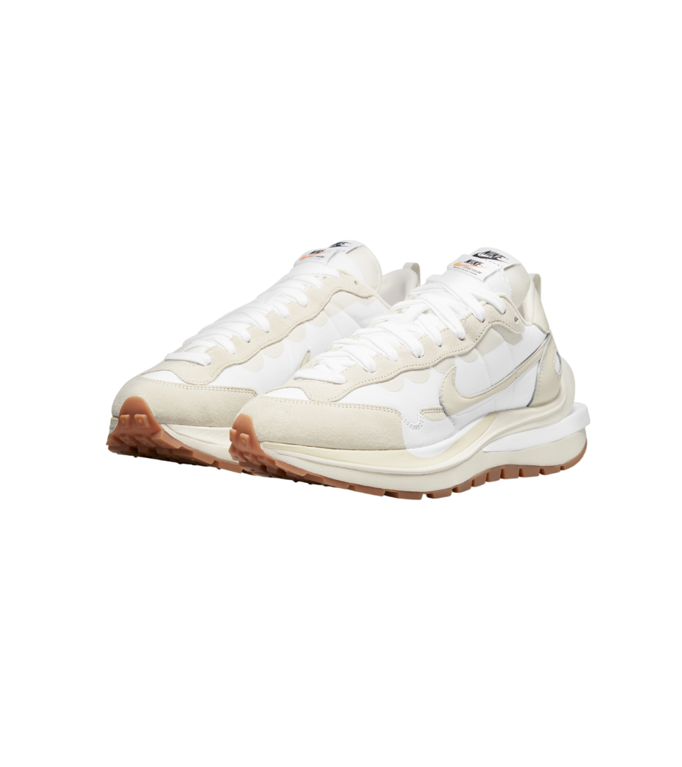 Nike Vaporwaffle sacai Sail Gum