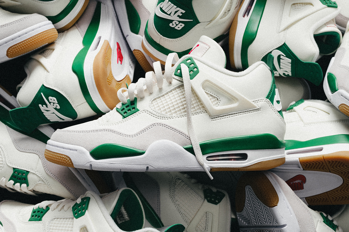 Air Jordan 4