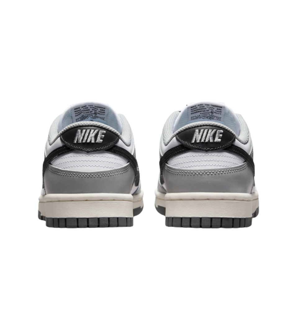 Nike Dunk Low ‘Light Smoke Grey’ (W)