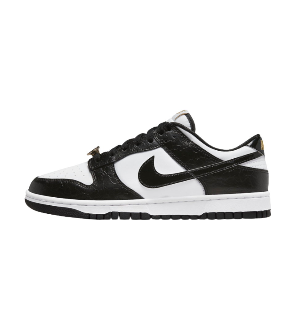 Nike Dunk Low ‘World Champ Panda’