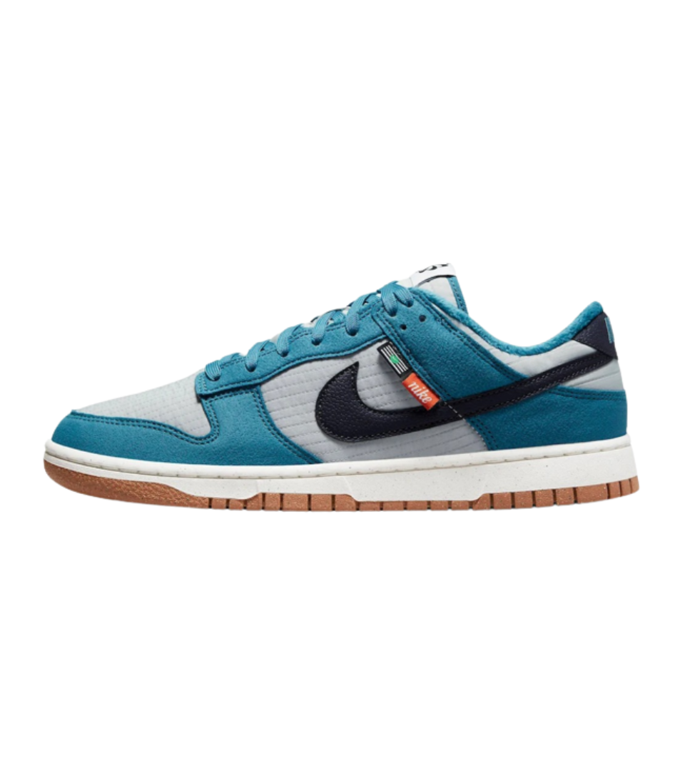 Nike Dunk Low SE ‘Toasty Rift Blue’