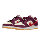 Nike SB Dunk Low Skate Like a Girl