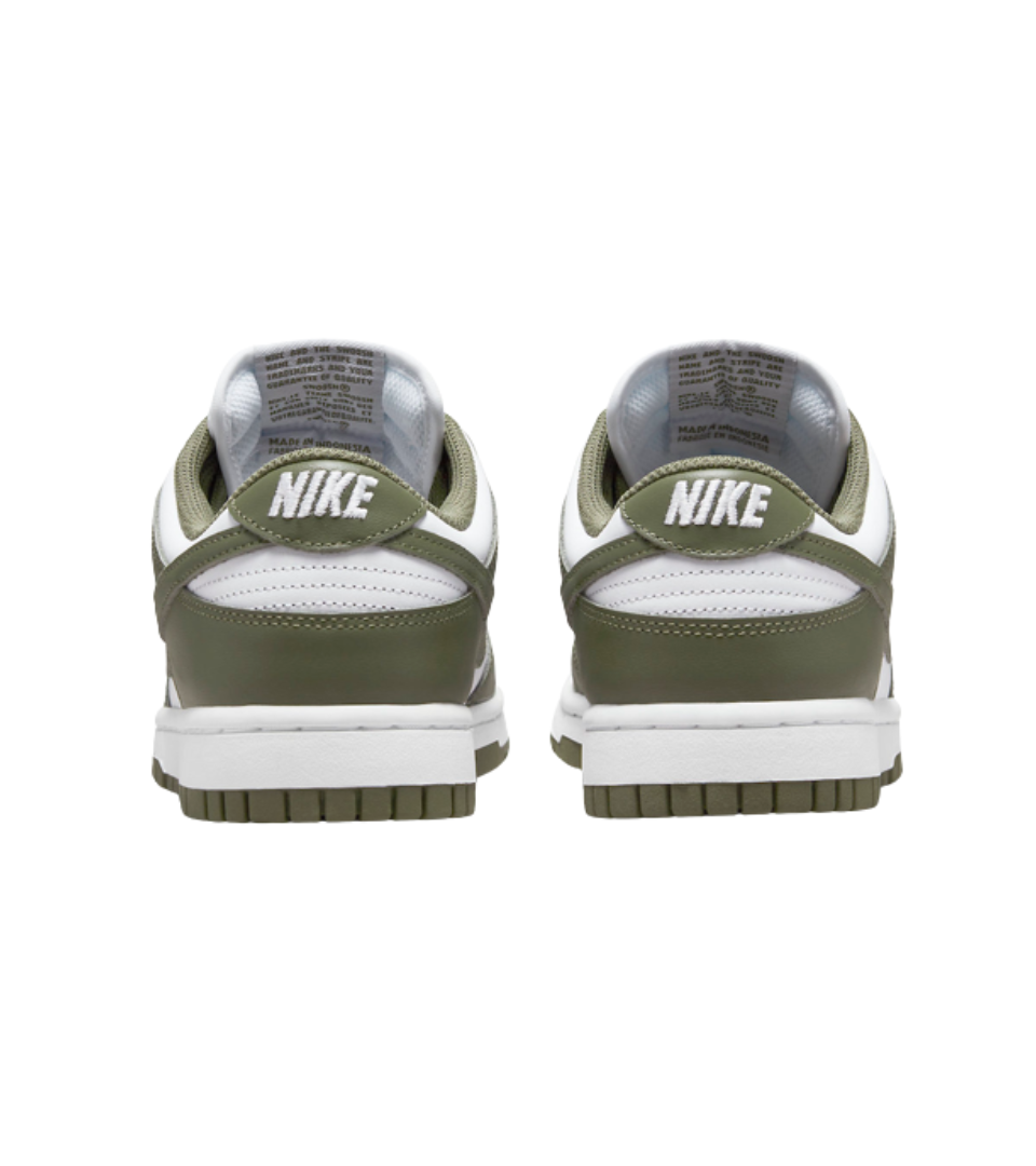 Nike Dunk Low ‘Medium Olive’ (W)