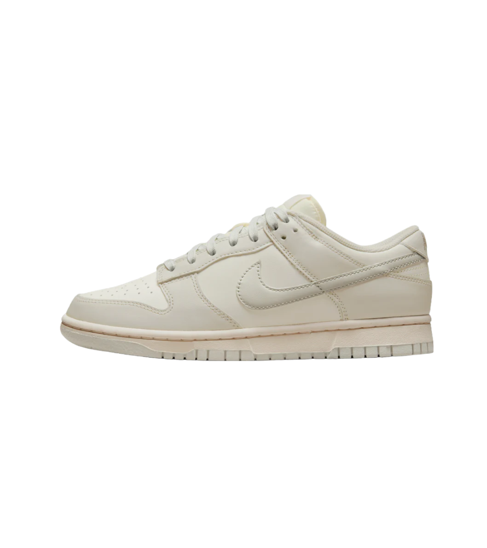 Nike Dunk Low Sail Light Bone (W)