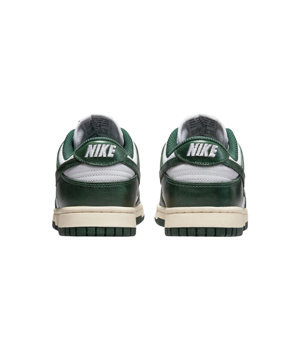 Nike Dunk Low ‘Vintage Green’ (W)