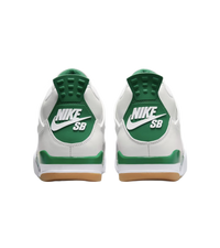 Air Jordan 4 Retro SB Pine Green