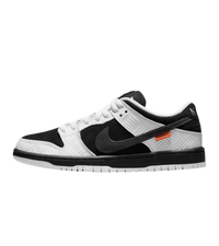 Nike SB Dunk Low TIGHTBOOTH