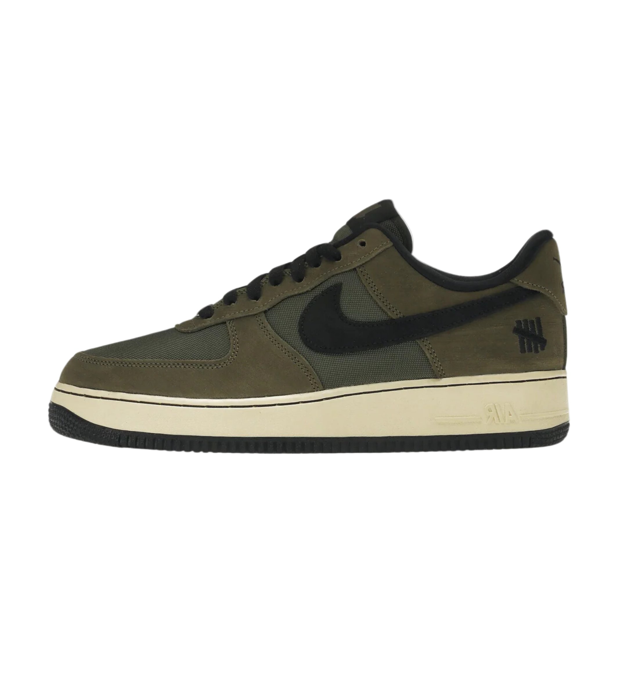 Nike Air Force 1 Low SP Undefeated Ballistic Dunk vs. AF1